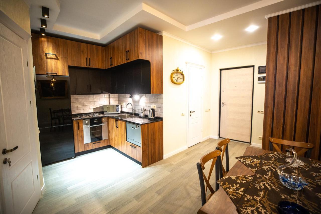 Ramada Skytower Apartment Batumi Exterior photo